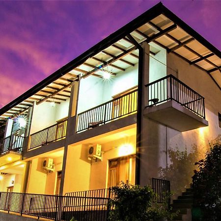 קנדי Jack Tree Lodge מראה חיצוני תמונה